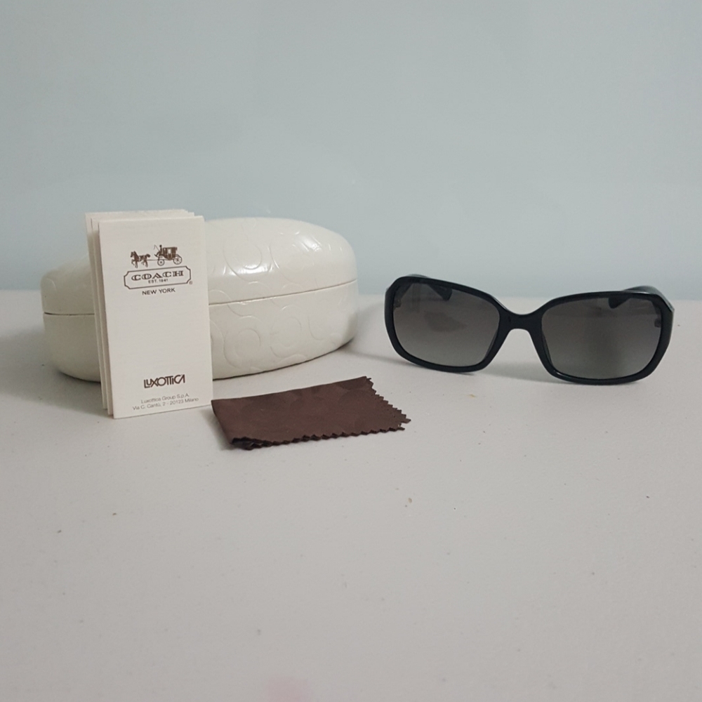Coach Signature Sunglasses -Black (Style: 5002/11)